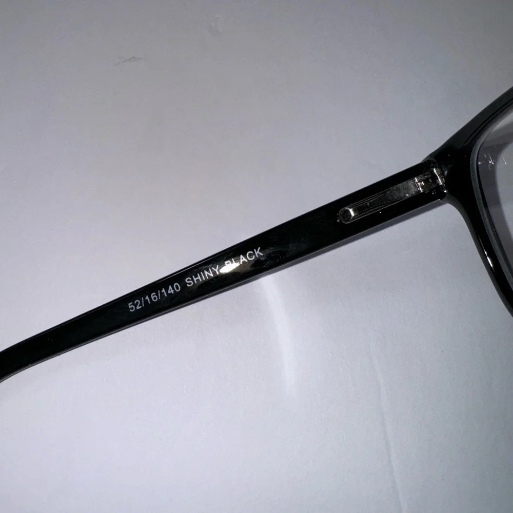 Warby Parker enhance 433